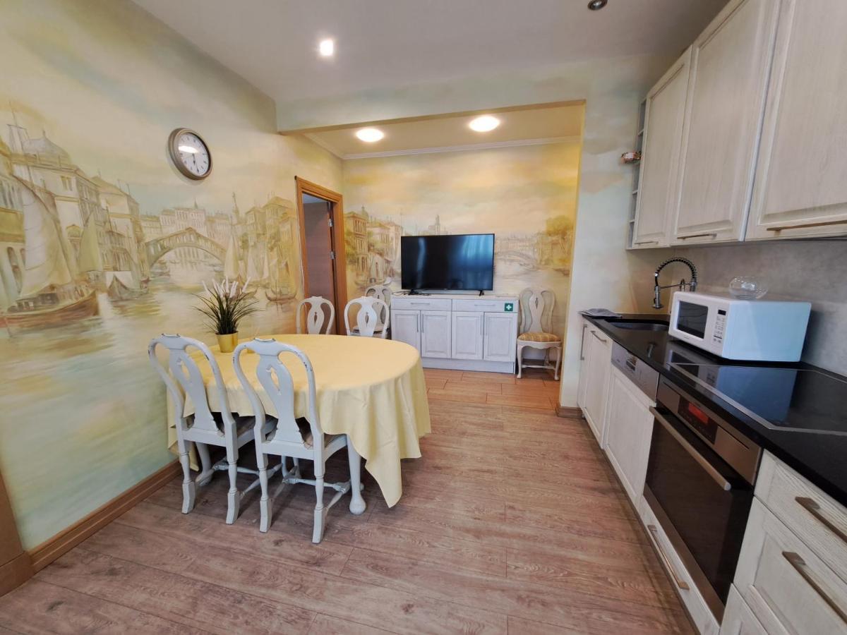 Andyshaun Service Appartments リガ エクステリア 写真